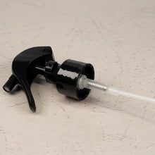 Load image into Gallery viewer, Black Trigger Sprayer Tops