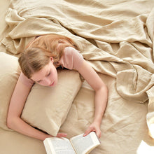 Load image into Gallery viewer, Vintage Linen Sheet Set