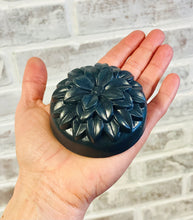 Load image into Gallery viewer, Charcoal Detoxifying Body Wash Bar