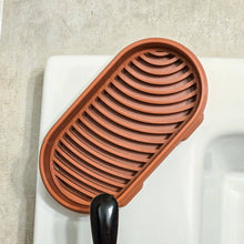 Load image into Gallery viewer, The Rogerie Travel Soap Case (Double Round)
