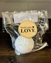 Load image into Gallery viewer, Bath Bombs {Locally Made}