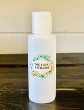Load image into Gallery viewer, Plastic Squeeze Bottles