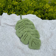 Load image into Gallery viewer, Set of 3 Earth Tone Leaf Hanging Hand Towel
