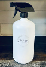 Load image into Gallery viewer, Plastic Spray Bottles