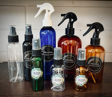 Load image into Gallery viewer, Plastic Spray Bottles