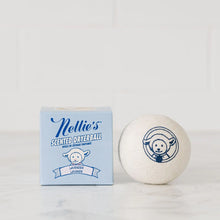 Load image into Gallery viewer, Nellie's Scented Wool Dryerballs