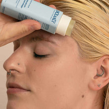 Load image into Gallery viewer, Oceanly Phyto-Calm Face Serum Stick