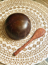 Load image into Gallery viewer, Coconut Shell Bowl