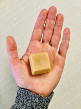 Load image into Gallery viewer, Hap-Bee Face Bar