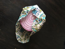 Load image into Gallery viewer, Beeswax Wraps- Set of 3