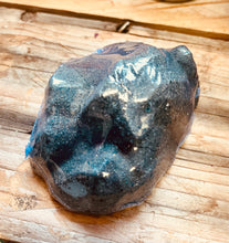 Load image into Gallery viewer, Grinch &amp; Lump of Coal Bath Bombs
