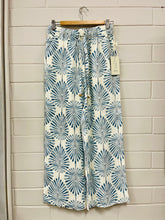 Load image into Gallery viewer, Blue &amp; White Wide Leg Linen Pants
