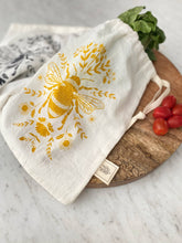 Load image into Gallery viewer, Reusable bag /Zero waste produce bag/Yellow bee
