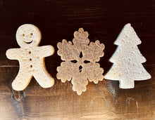 Load image into Gallery viewer, Festive Natural Kitchen Scrubby Sponge
