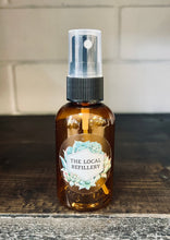 Load image into Gallery viewer, Plastic Spray Bottles
