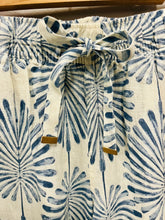 Load image into Gallery viewer, Blue &amp; White Wide Leg Linen Pants
