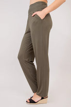 Load image into Gallery viewer, 'Clair' Pant - Bamboo
