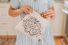Load image into Gallery viewer, Reusable Snack bag , Lined snack bag, APPLE
